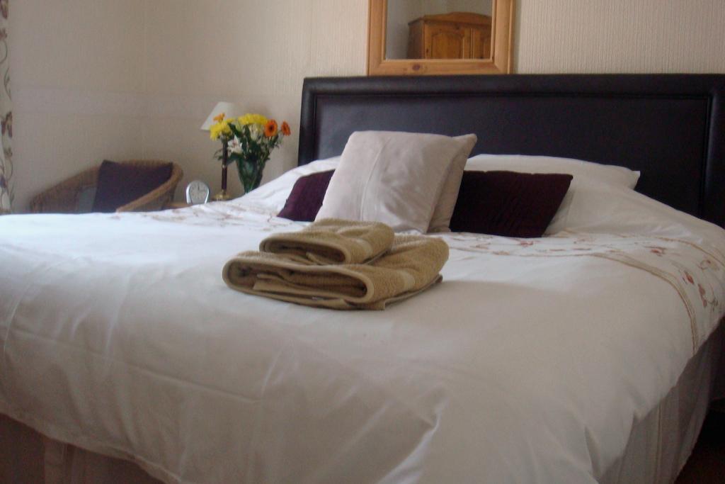 Harlequin With Parking Guest house Weymouth
