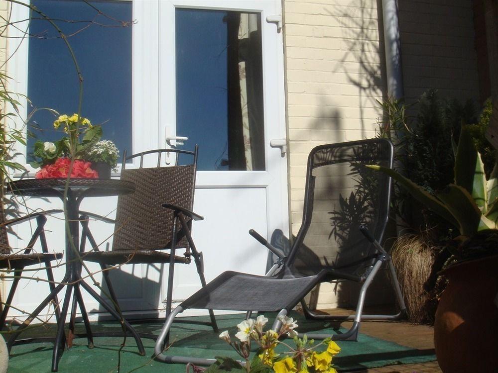 Guest house Harlequin With Parking Weymouth